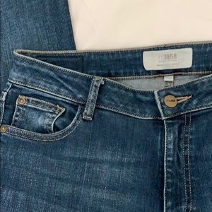 M1858 New York Jeans- Megan Petite Skinny